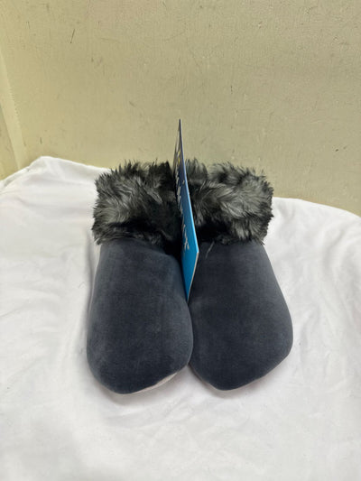 NWT Isotoner Women's Size XL Gray Slippers