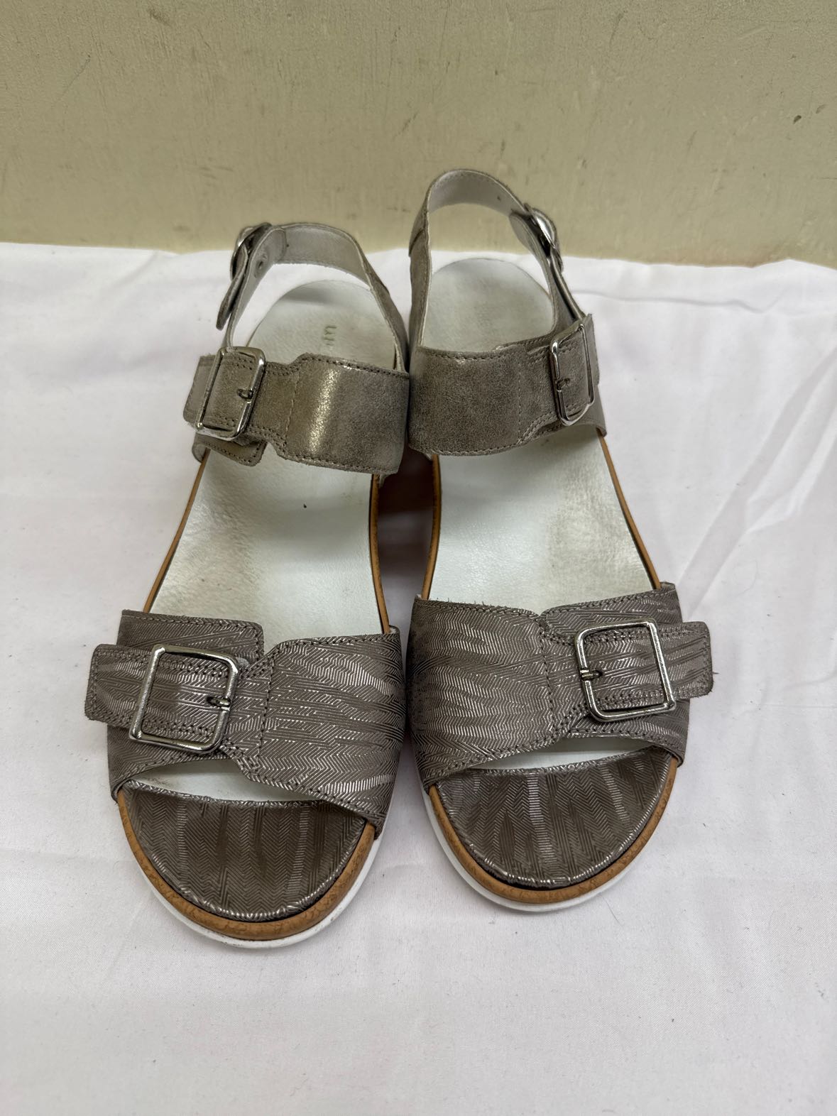 Waldlaufer Women's Size 10 Silver Sandals
