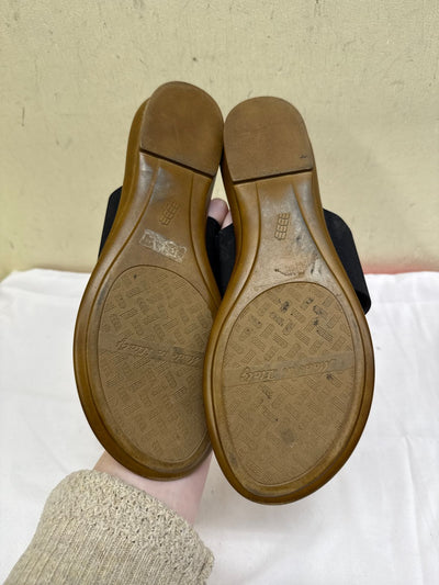 Italian Shoemakers Women's Size 10 Brown Sandals