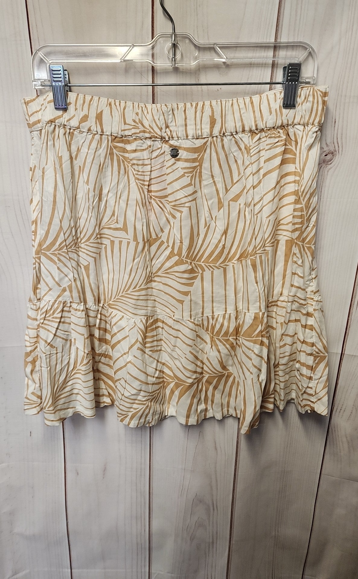 NWT Roxy Women's Size L Beige Skirt