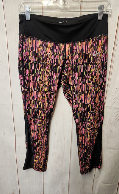 Nike Women's Size M Black & Pink Active Capris