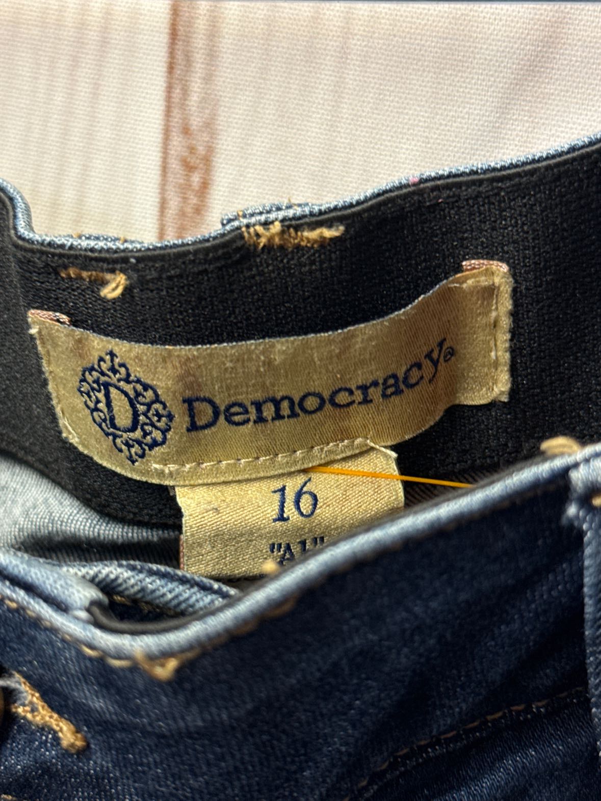 Democracy Women's Size 33 (15-16) Blue Jeans