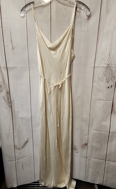 Shona Joy Women's Size 6 Beige Dress