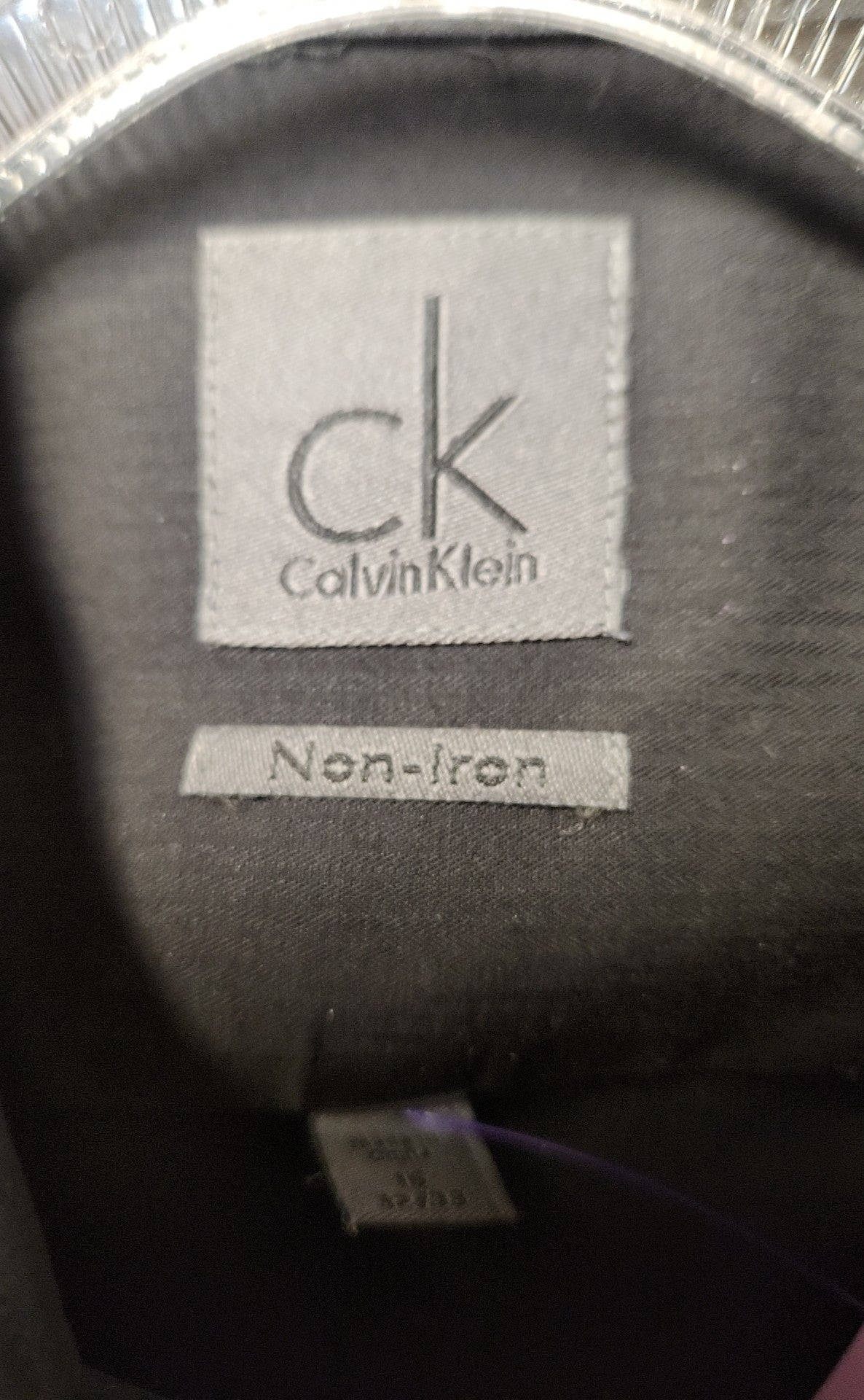 Calvin Klein Men's Size M Black Shirt