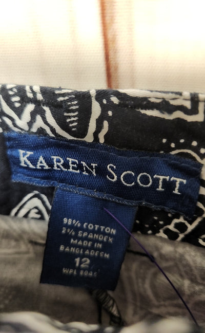 NWT Karen Scott Women's Size 12 Navy Skorts