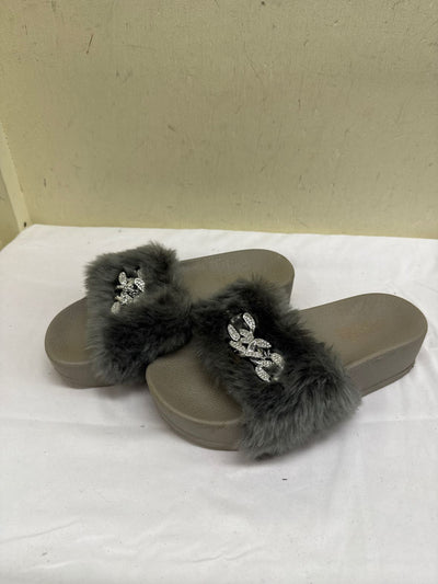 Catherine Women's Size 8 Gray Sandals