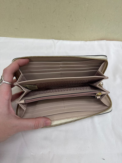 Kate Spade Tan & White Wallet
