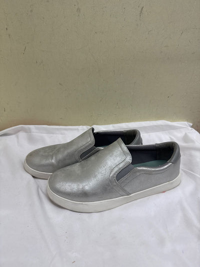 Dr Scholls Women's Size 8-1/2 Silver Flats Shoes