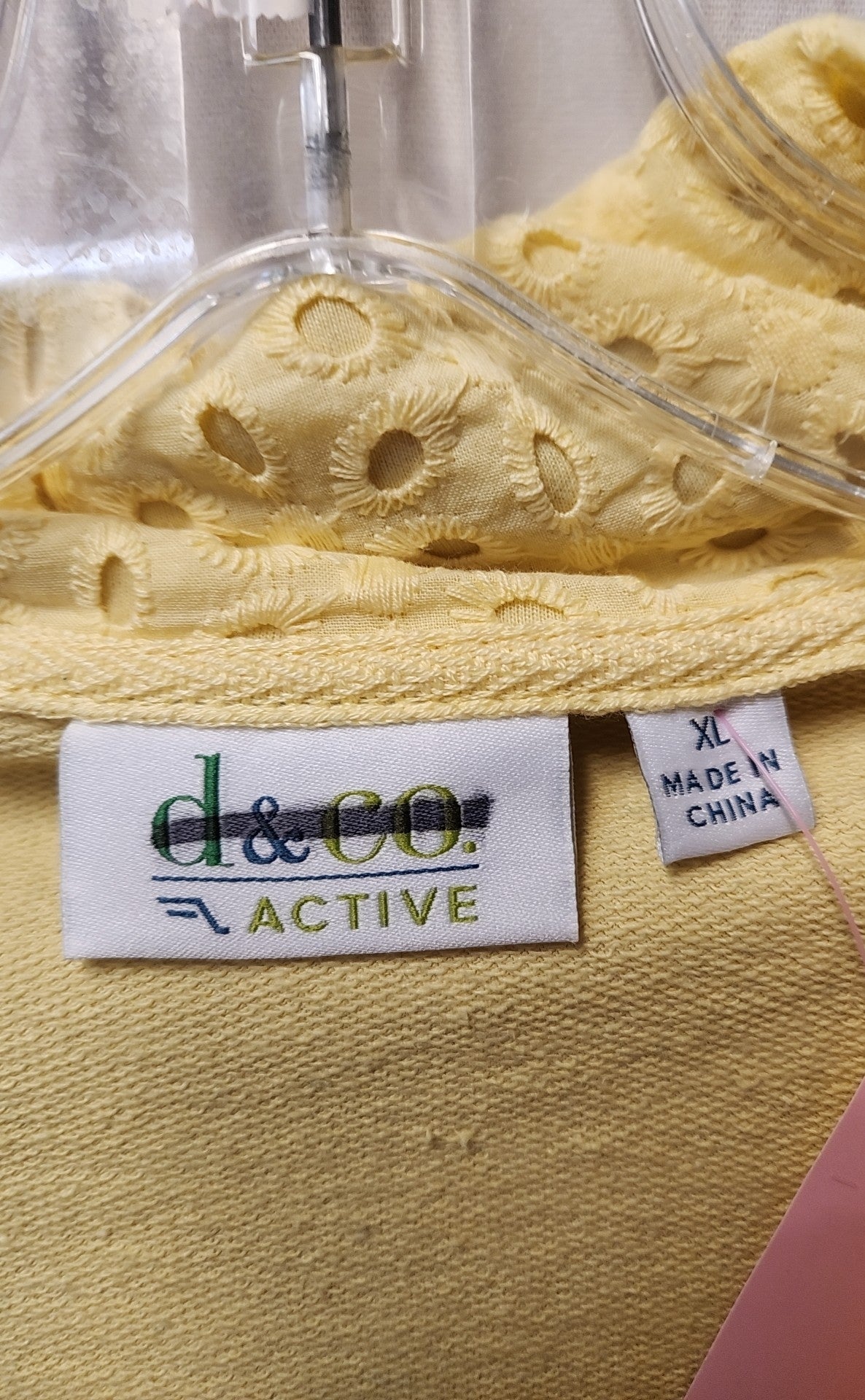 D & Co Women's Size XL Yellow Jacket