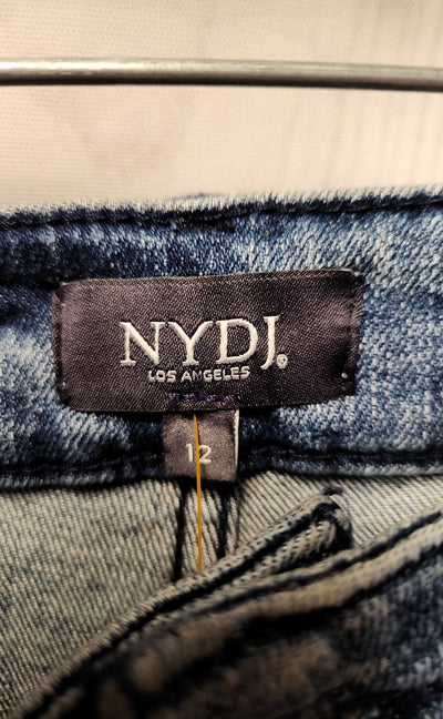 NYDJ Women's Size 31 (11-12) Blue Jeans Jessica Relaxed Boyfriend