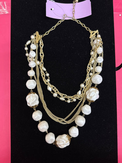 White & Gold Necklace