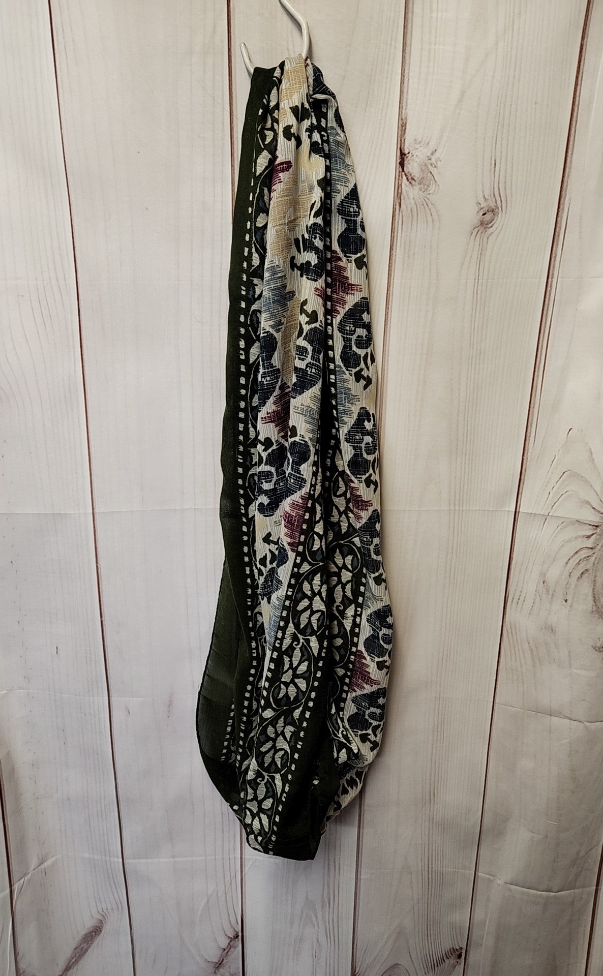 J Jill Size One Size Green Infinity Scarf