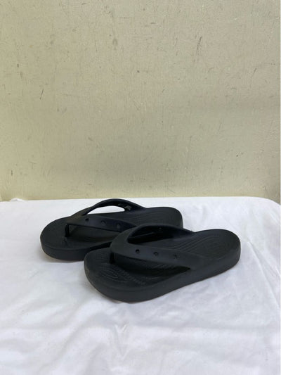Crocs Women's Size 6 Black Sandals