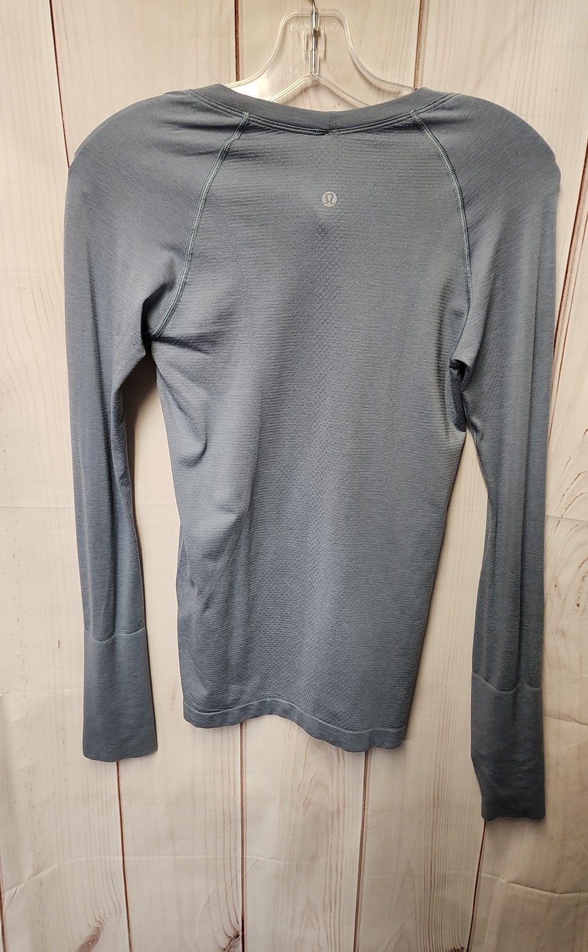 Lululemon Women's Size S Blue Long Sleeve Top