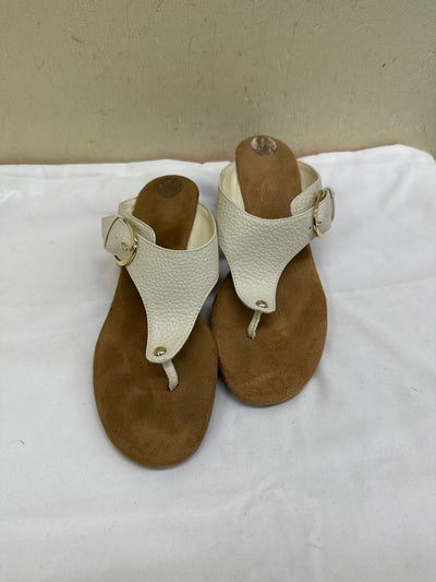 Aerosoles Women's Size 8 White Sandals Shoes