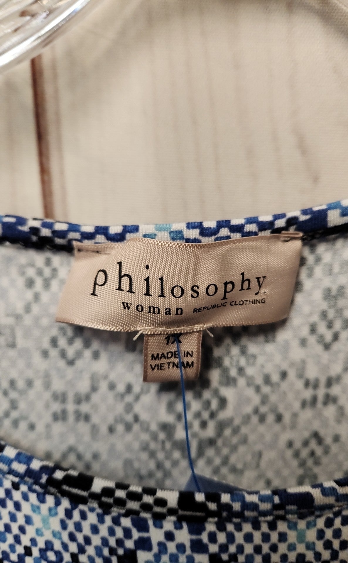 Philosophy Women's Size 1X Blue 3/4 Sleeve Top