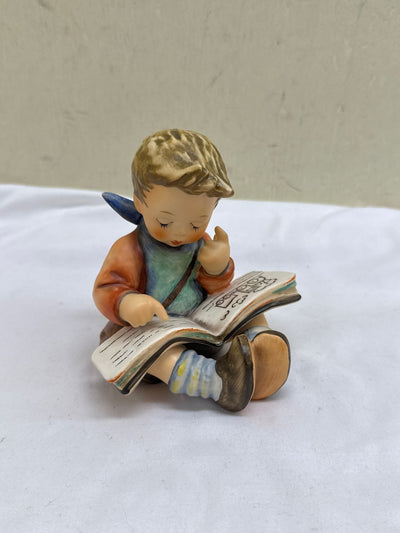 *VTG 1980 Hummel #415 'Thoughtful' Figurine