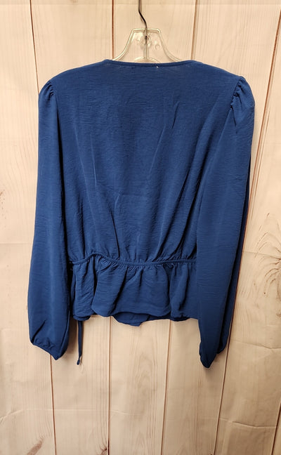 Olive & Oak Women's Size M Blue Long Sleeve Top