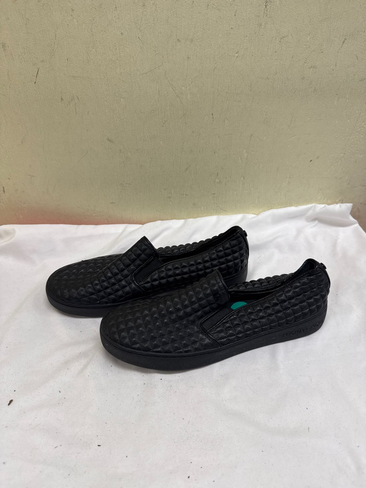Michael Kors Women's Size 8 Black Flats Shoes