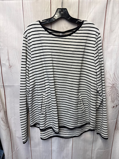 Elle Women's Size XXL White & Black Long Sleeve Top