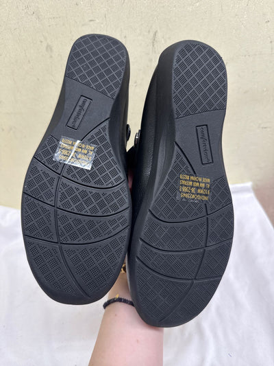 Comfortview Women's Size 9-1/2 Black Clogs Shoes