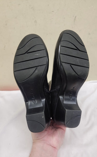 Clarks Women's Size 8 Black Boots Shoes