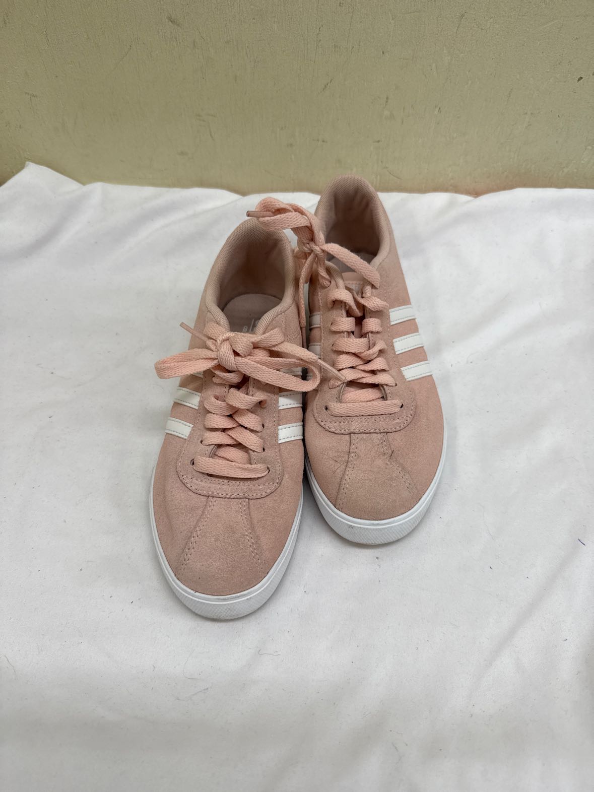 Adidas Women's Size 6 Pink Sneakers Shoes