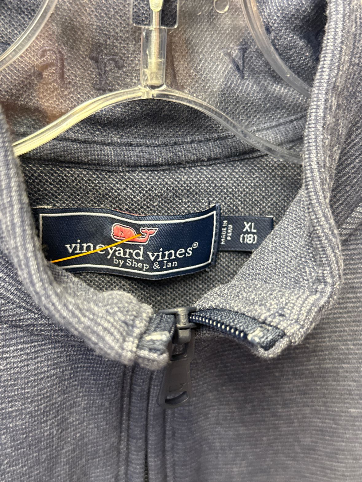 Vineyard Vines Boy's Size 18 Navy Sweater