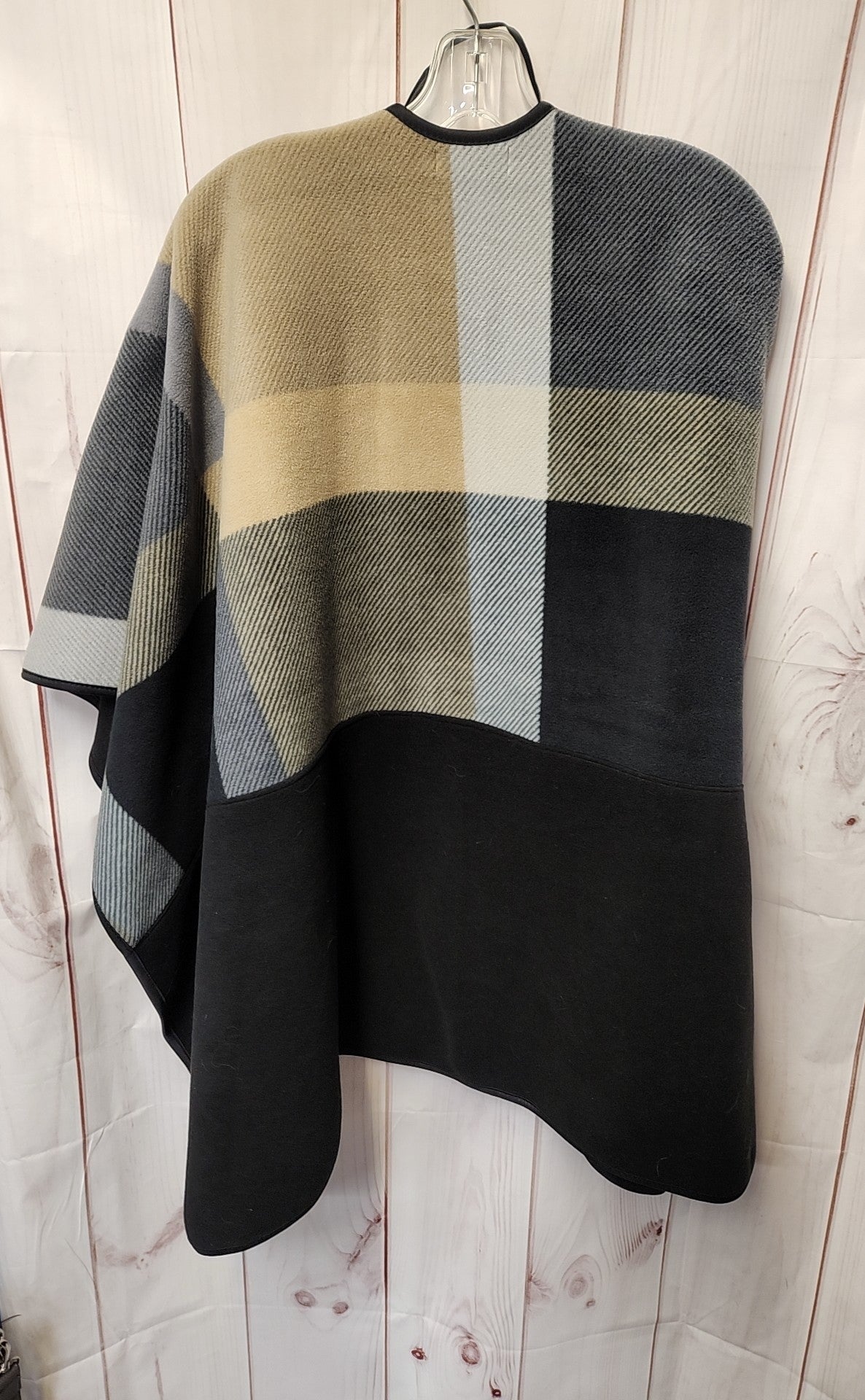 Janice Women's Size One Size Black Shawl