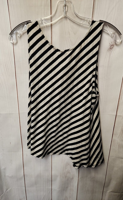 Chalet Women's Size M White & Black Sleeveless Top