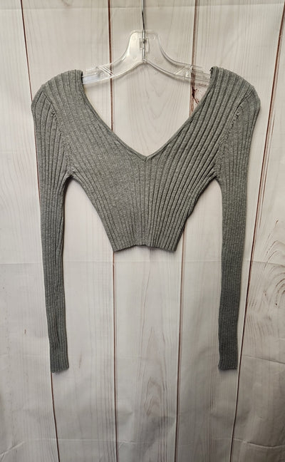 Bobbles & Lace Women's Size S Gray Long Sleeve Top