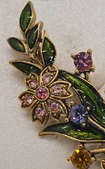 VTG NIB Trifari Gold Floral Motif Brooch Pin