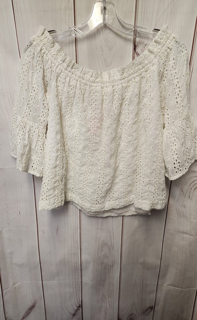 Floreat Women's Size S White Short Sleeve Top