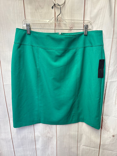 NWT Worthington Women's Size 18 Green Skirt