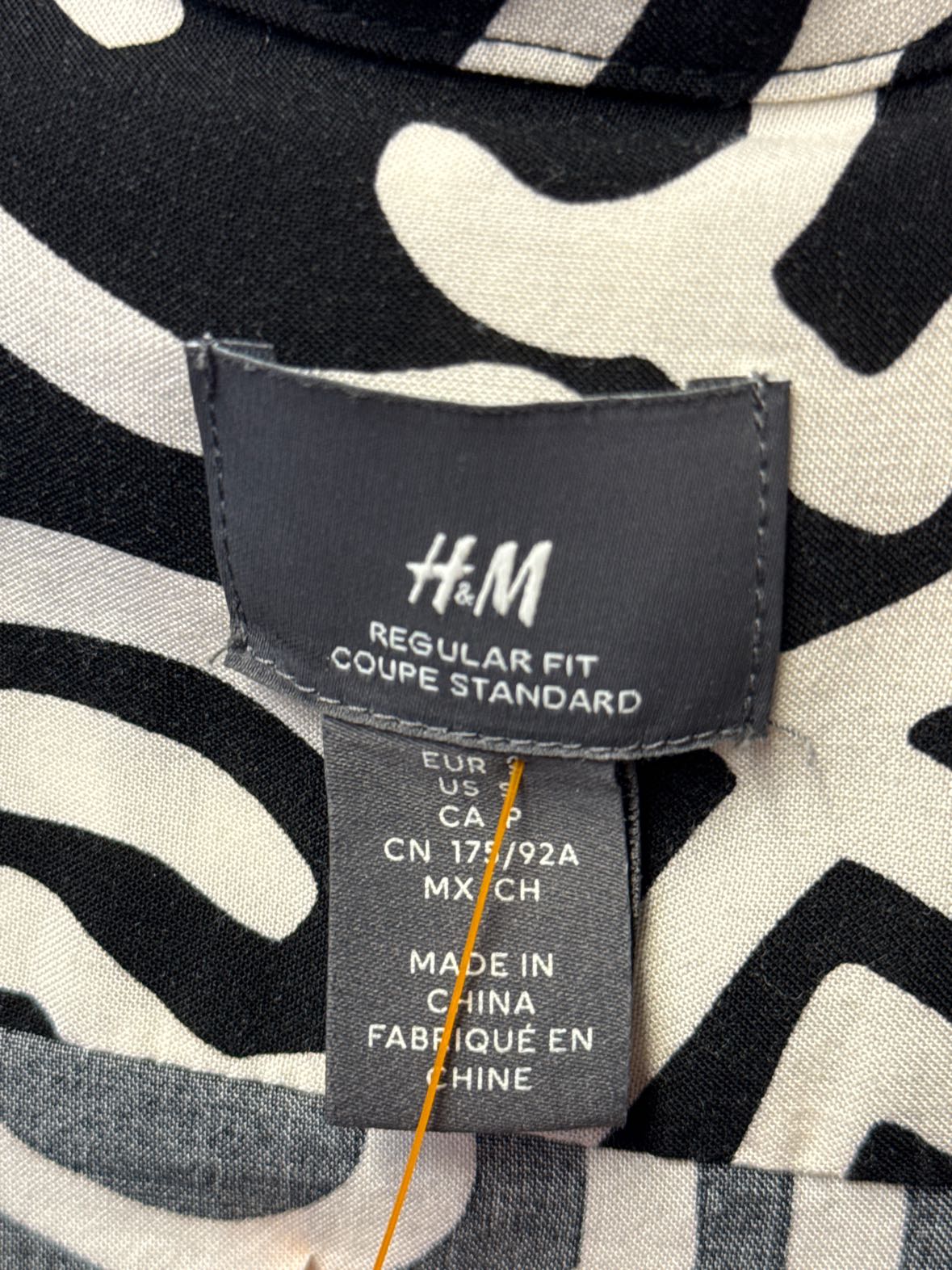 H&M Men's Size S Black & White Shirt