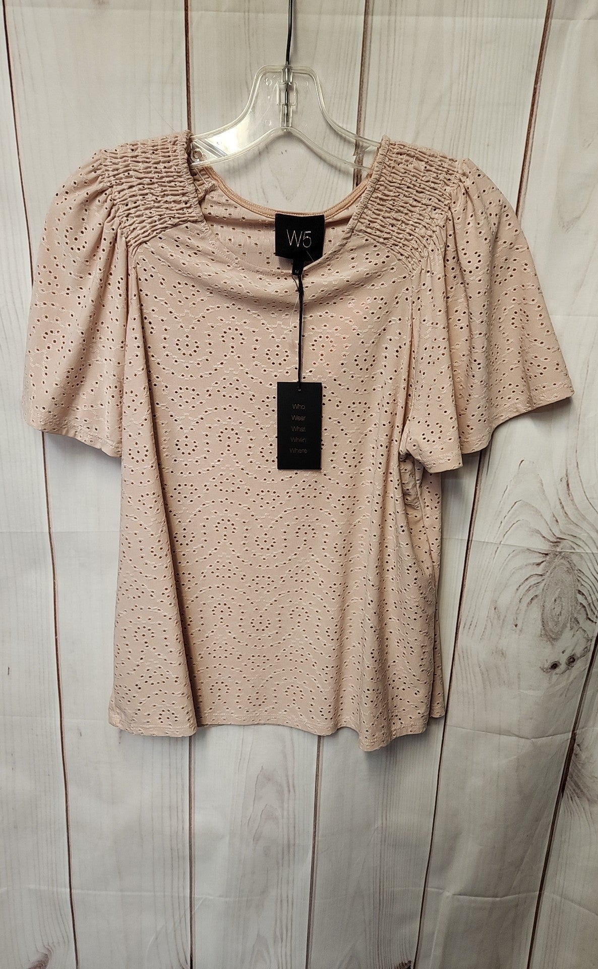 NWT W5 Women's Size M Pink Short Sleeve Top