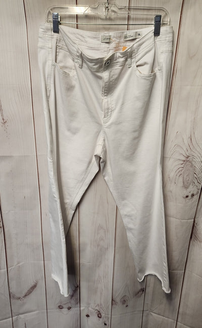 J Jill Women's Size 32 (13-14) Petite White Jeans High Rise Straight Leg Crop