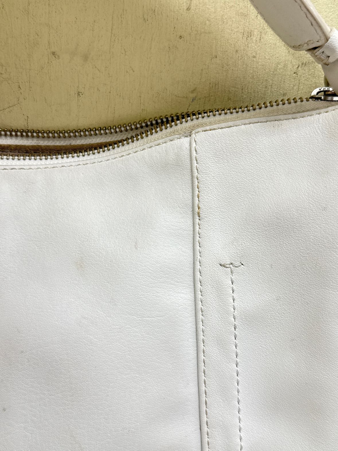 Frye White Leather Purse Bag AS IS - marks on front & back