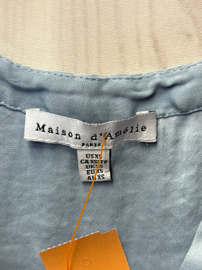 Maison d'Amelie Women's Size XS Light Blue Sleeveless Top
