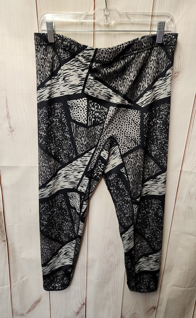 Hue Women's Size XL Gray Animal Print Leggings