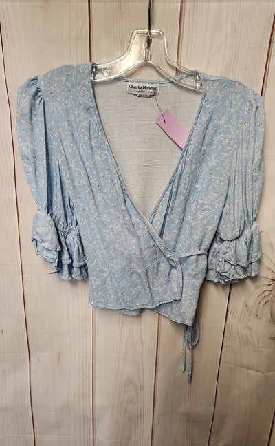 Charlie Holiday Women's Size 4 Blue Floral Cardigan