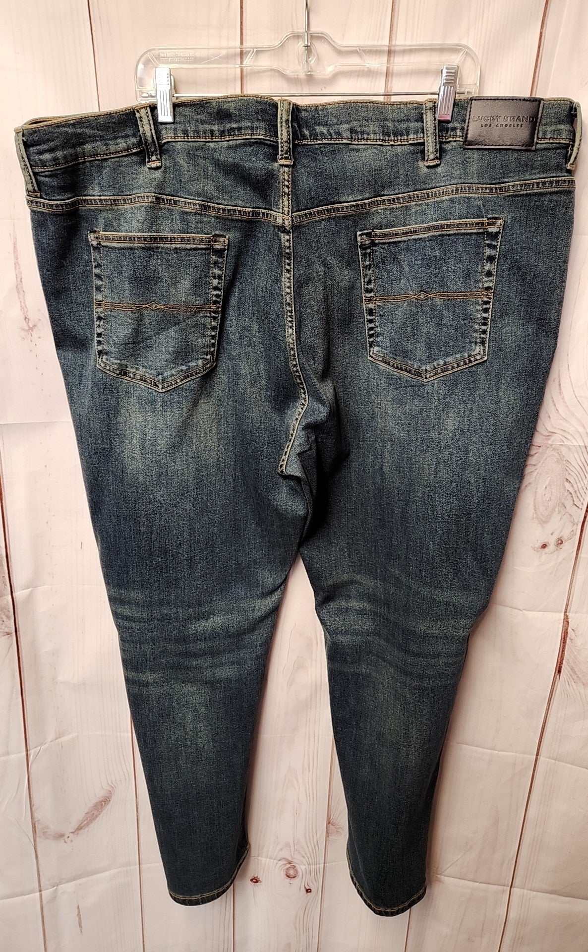 Lucky Brand Men's Size 46x30 Blue Jeans Athletic Fit