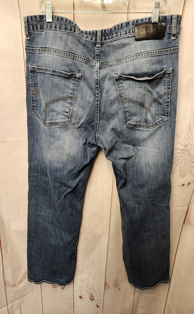 Calvin Klein Men's Size 36x30 Blue Jeans Straight