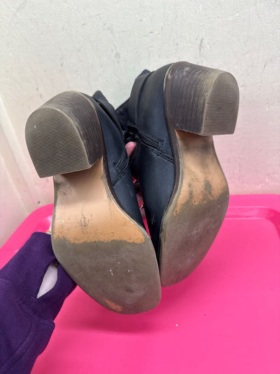 Xoxo Women's Size 9-1/2 Black Boots