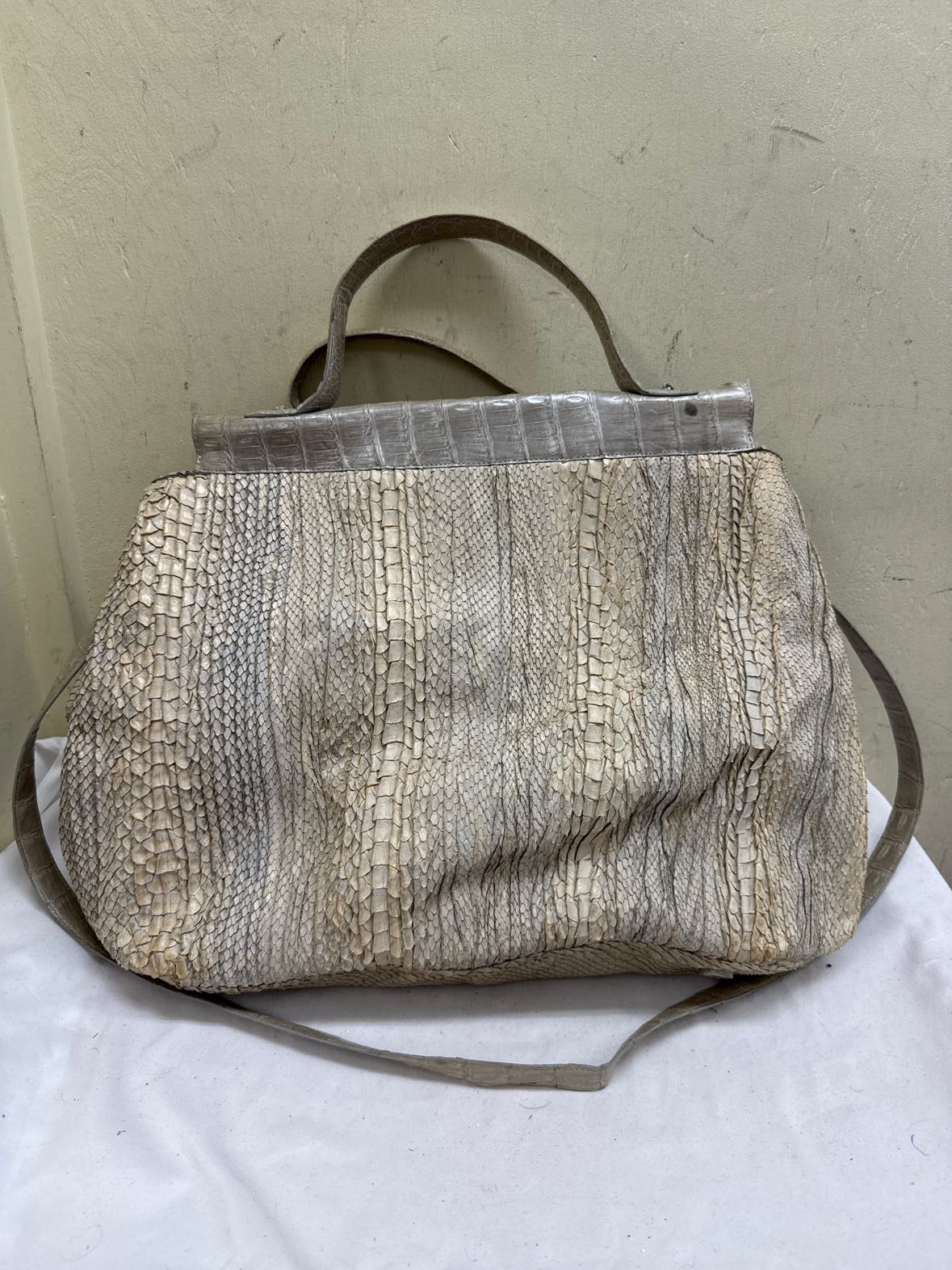 Nancy Gonzalez Geniune Python & Crocodile Skin Tan/Silver Large Purse Bag AS IS