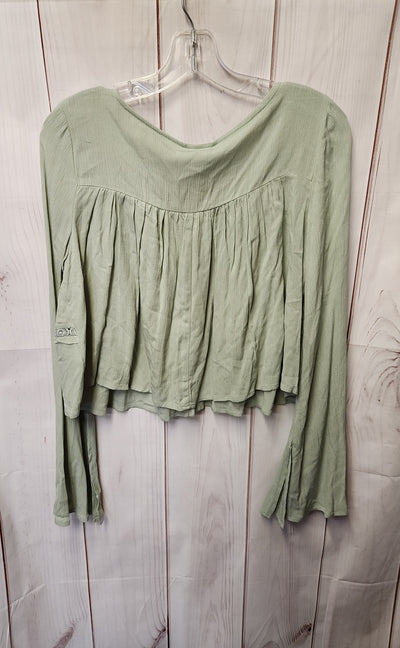 NWT Self E Women's Size M Green Long Sleeve Top