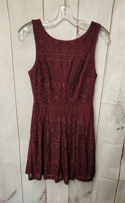 B Darlin Women's Size 3/4 Red Dress