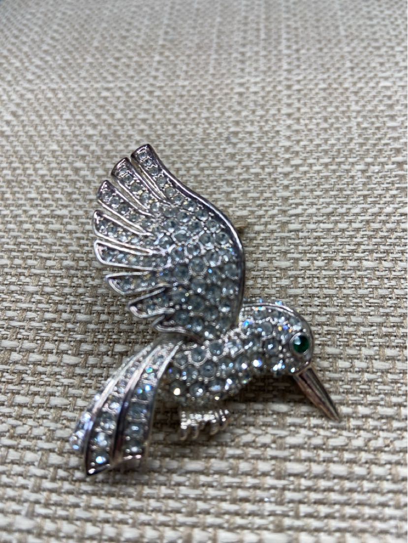 Silver Hummingbird Brooch Pin