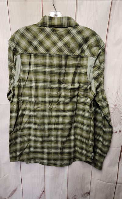 NWT Under Armour Men's Size M Green Shirt