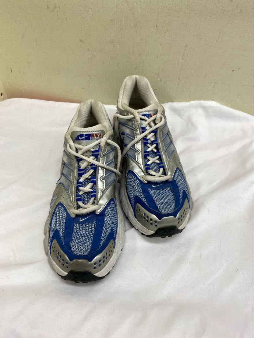 Nike Zoom Vomero Men's Size 10 Blue Shoes